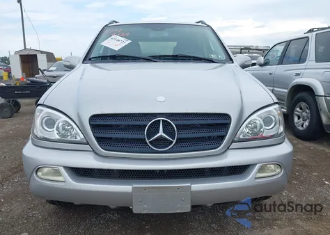 2002 Mercedes-Benz Ml 320 z USA, uszkodzony, nr VIN 4JGAB54E22A361143